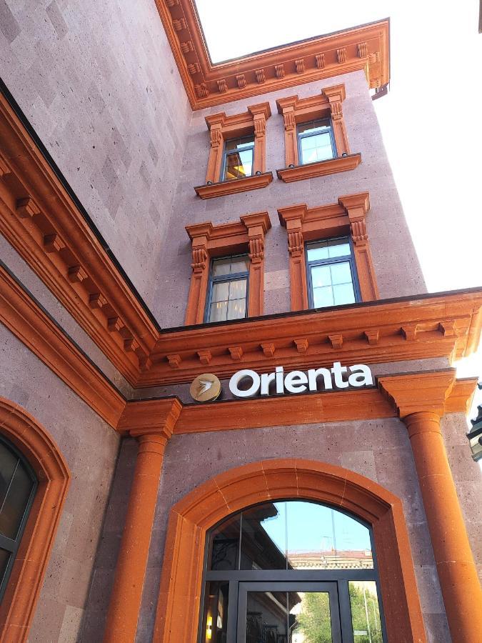 Orienta Hotel Gyumri Exterior foto
